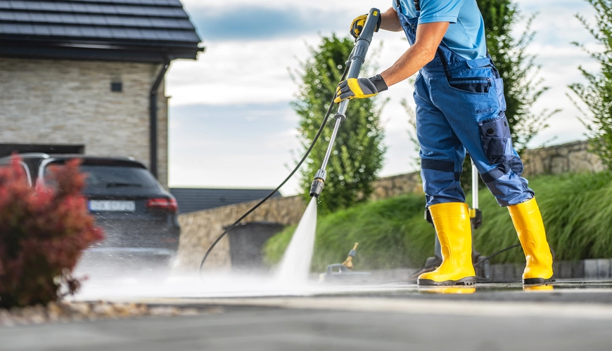 Professional driveway cleaning services for businesses in Halifax